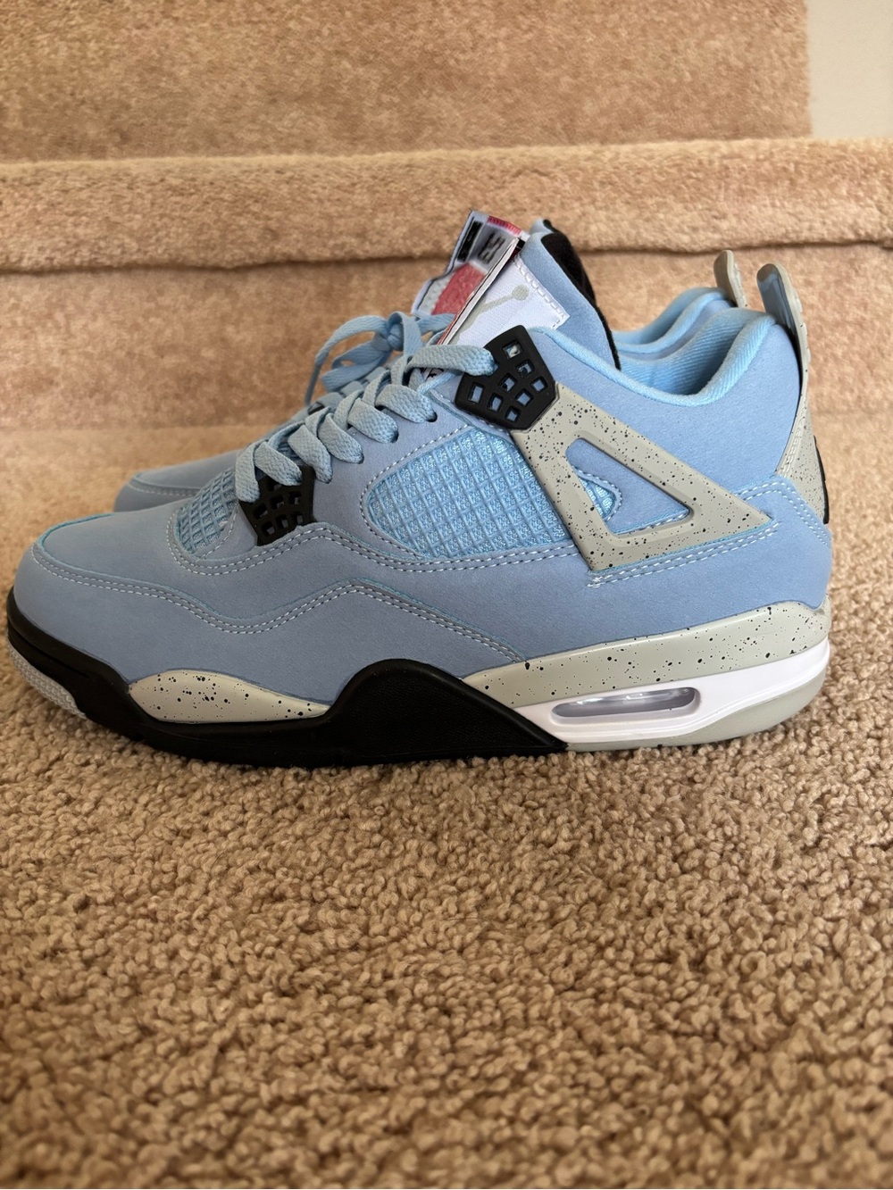 Jordan 4 - Picture 2 of 6